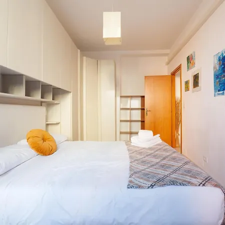 Apartman Guesthost - Yellow Charm - With Two Bedrooms In *